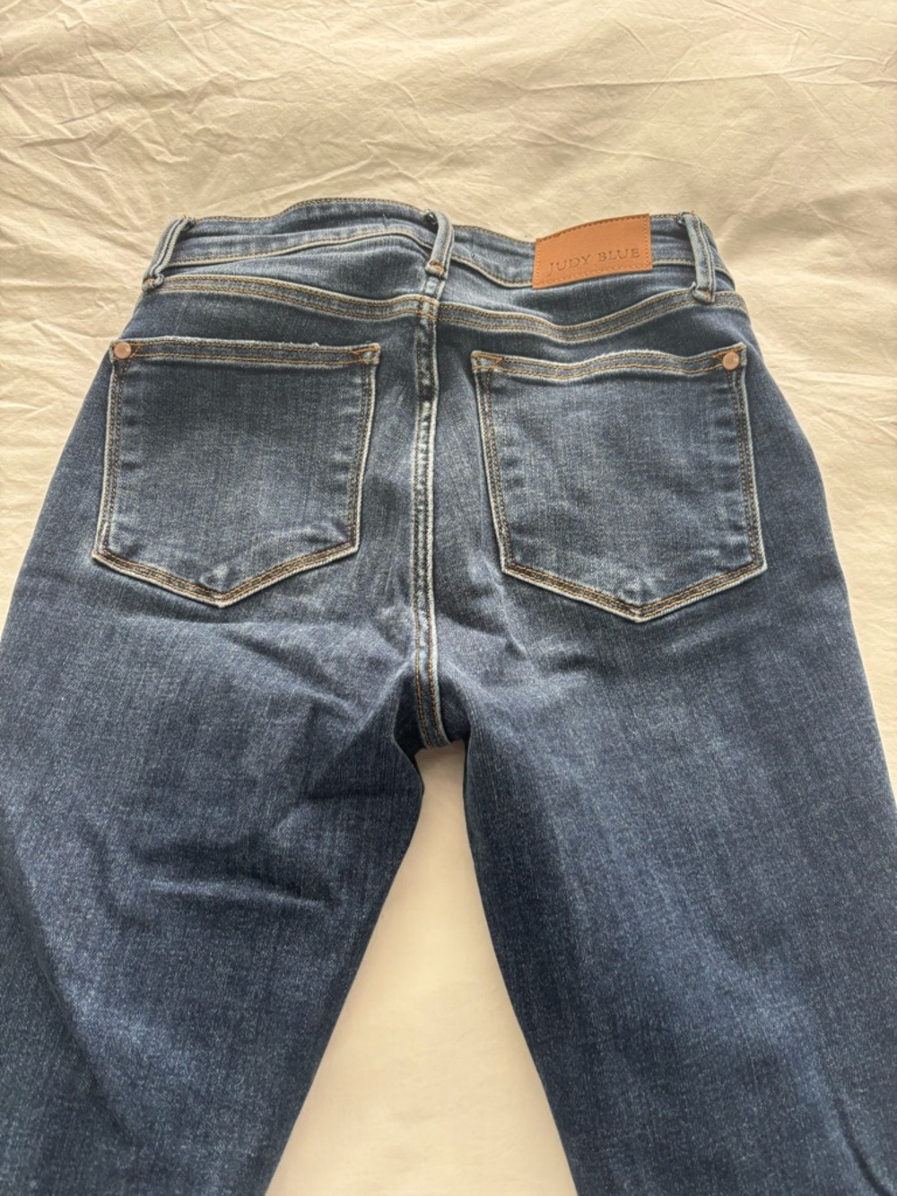 Judy Blue Mid to Dark Wash High Rise Straight Leg Jeans
